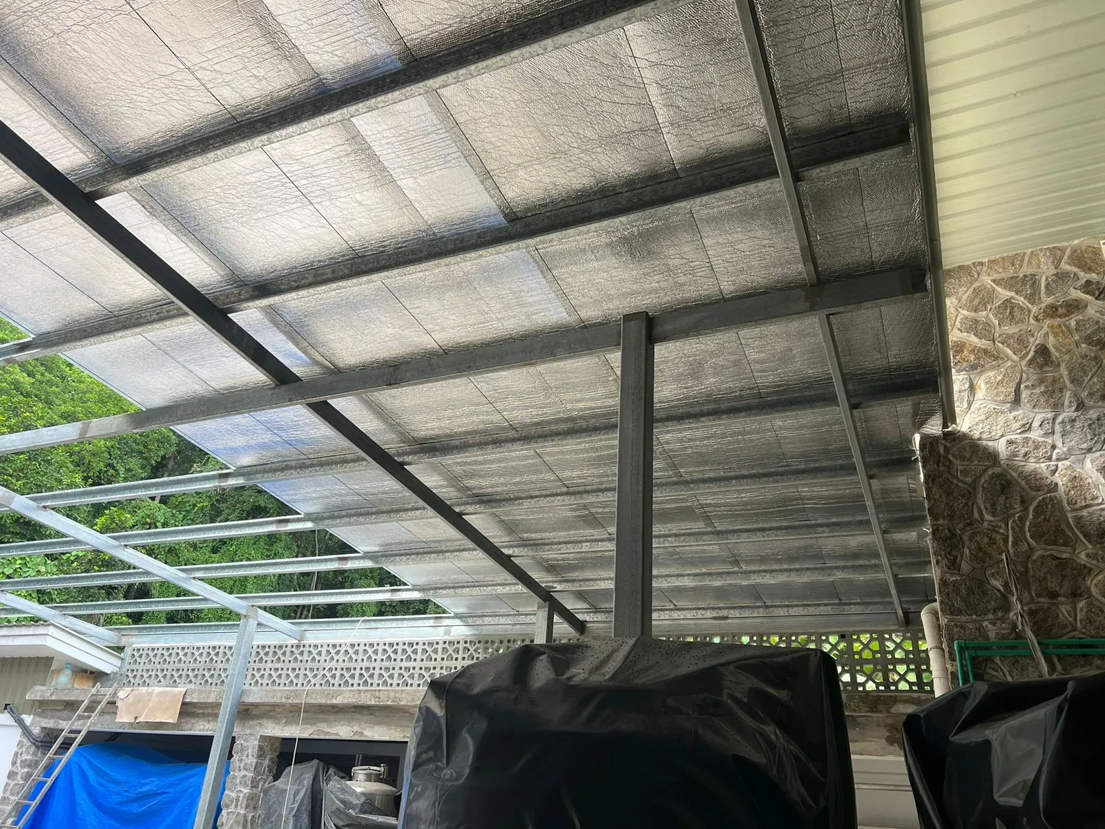 Roof line taking shape
